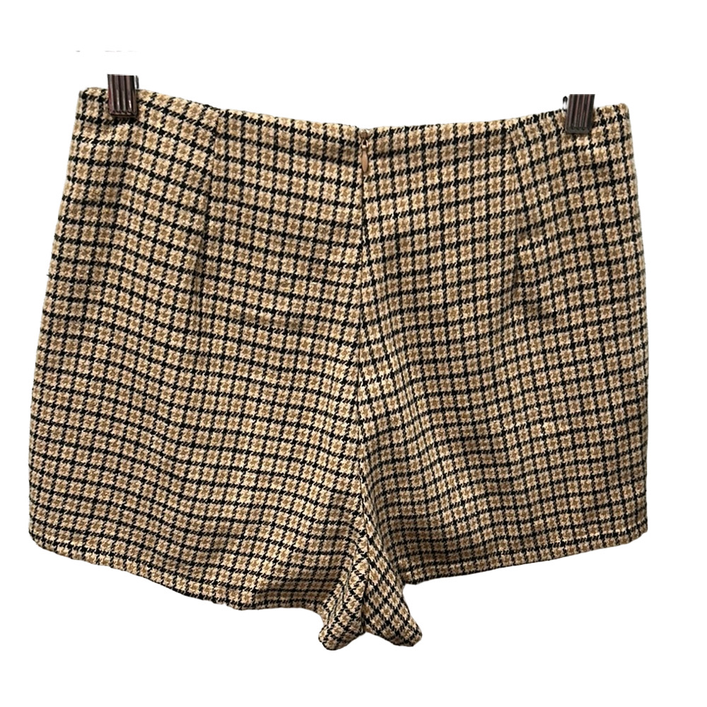 She + Sky High Waist Black and Tan Shorts size Small GUC.. - Picture 3 of 6